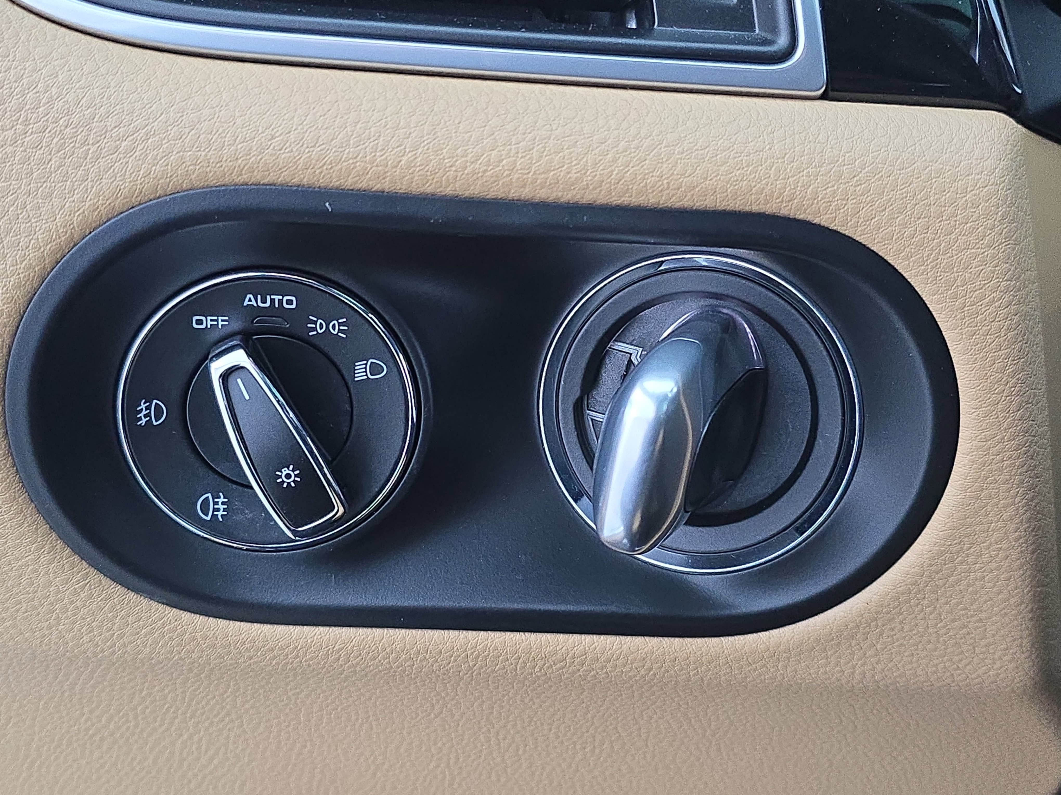 2018 Porsche Macan Base