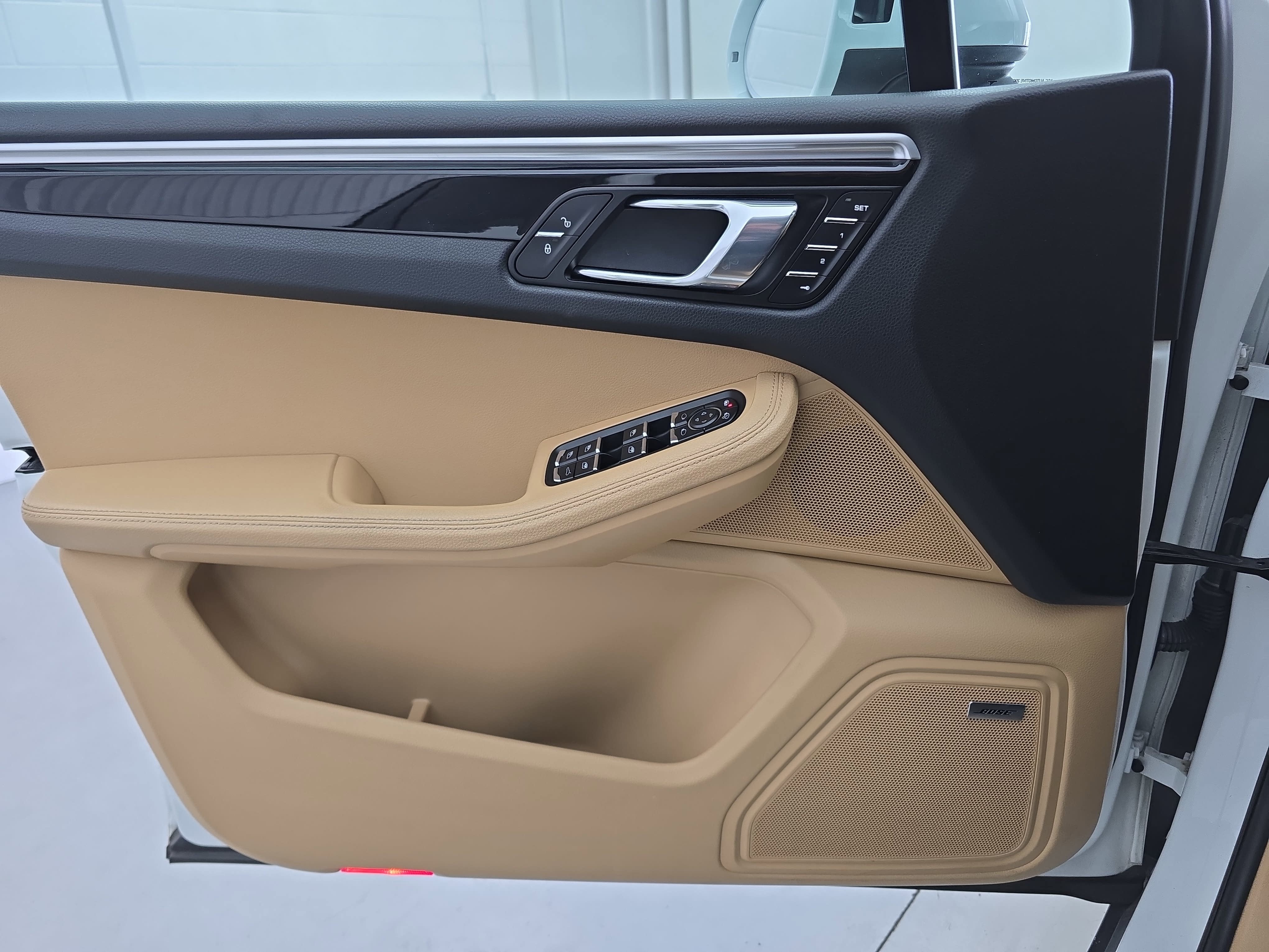 2018 Porsche Macan Base