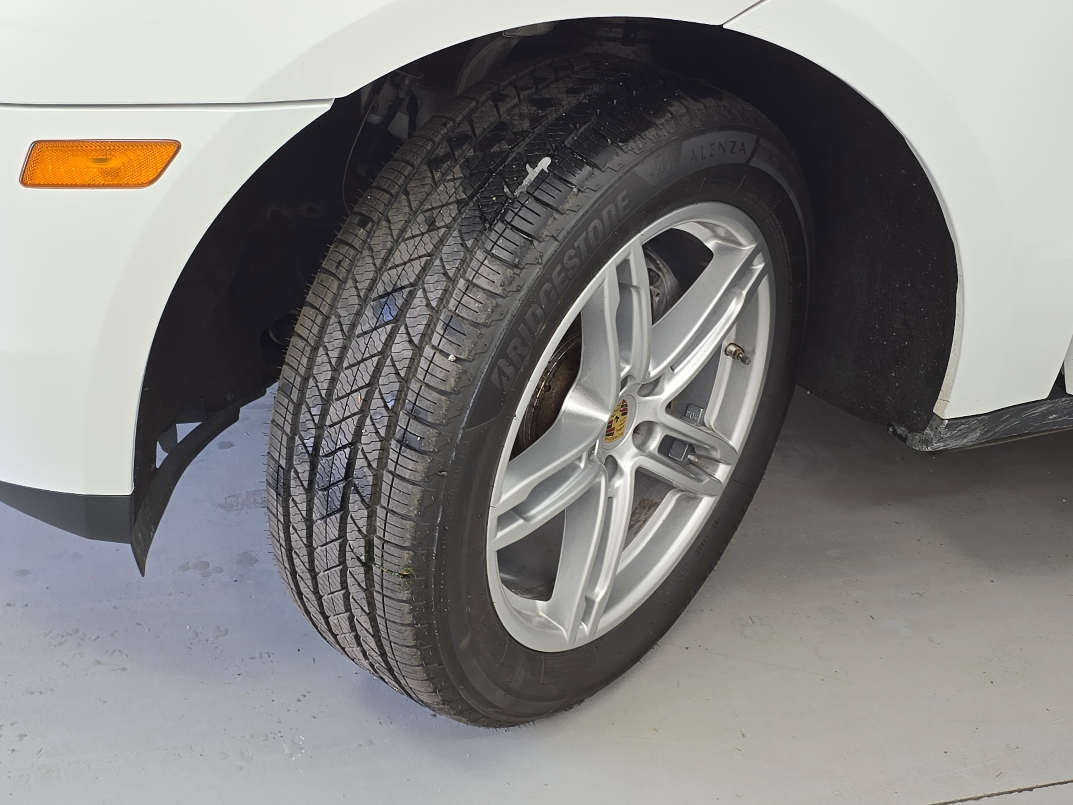 2018 Porsche Macan Base