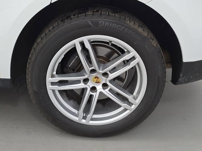 2018 Porsche Macan Base