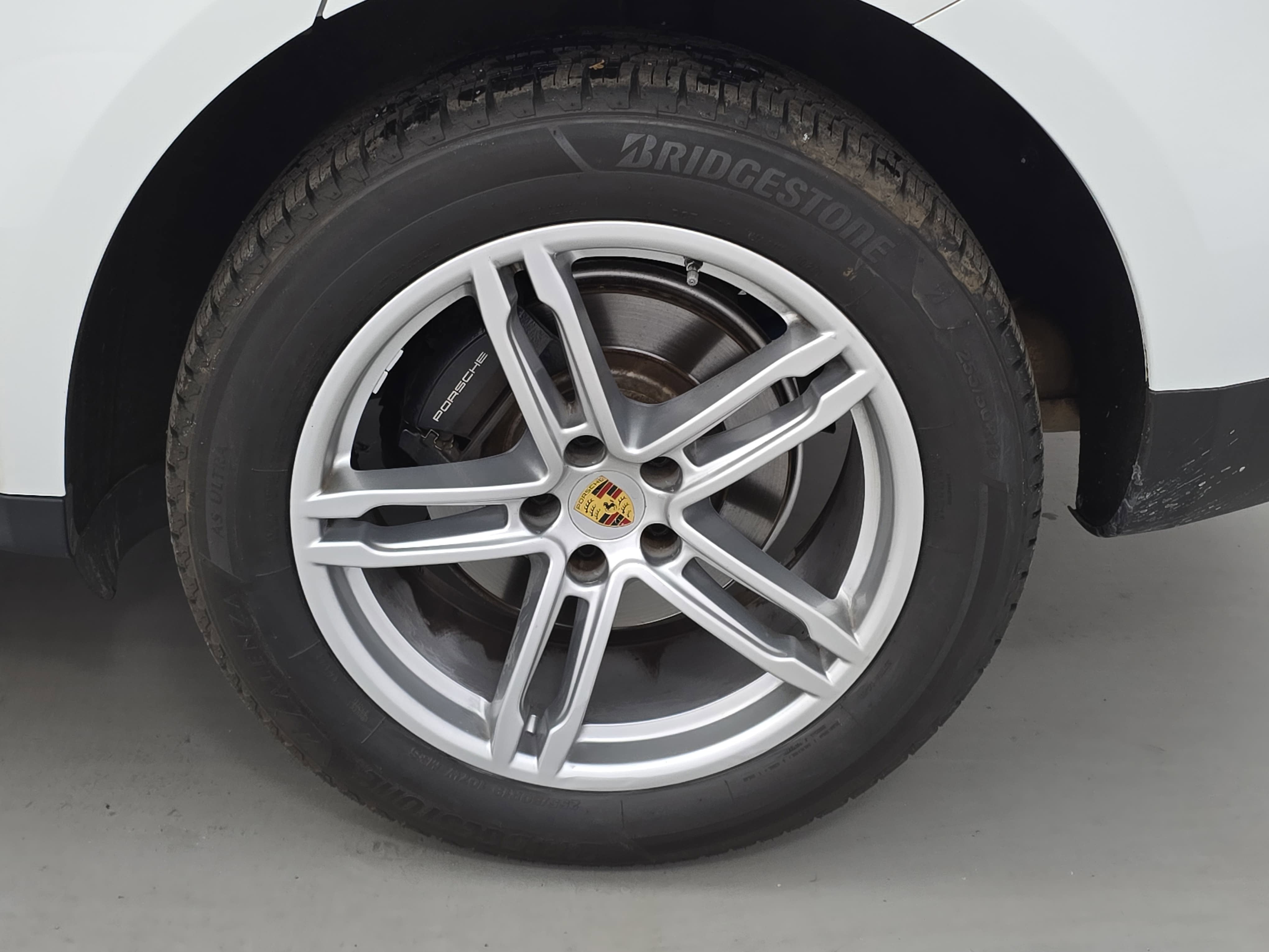 2018 Porsche Macan Base