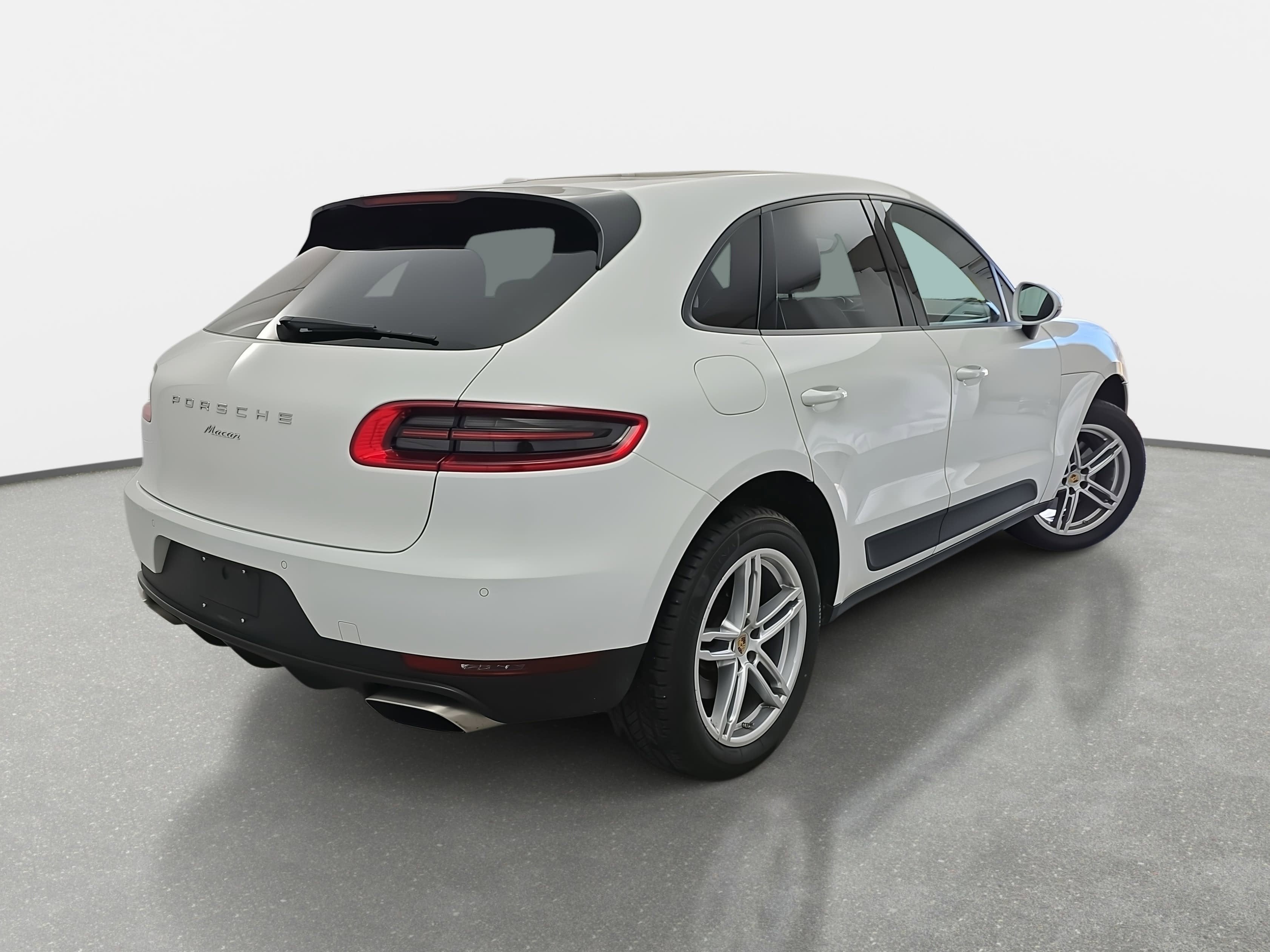 2018 Porsche Macan Base