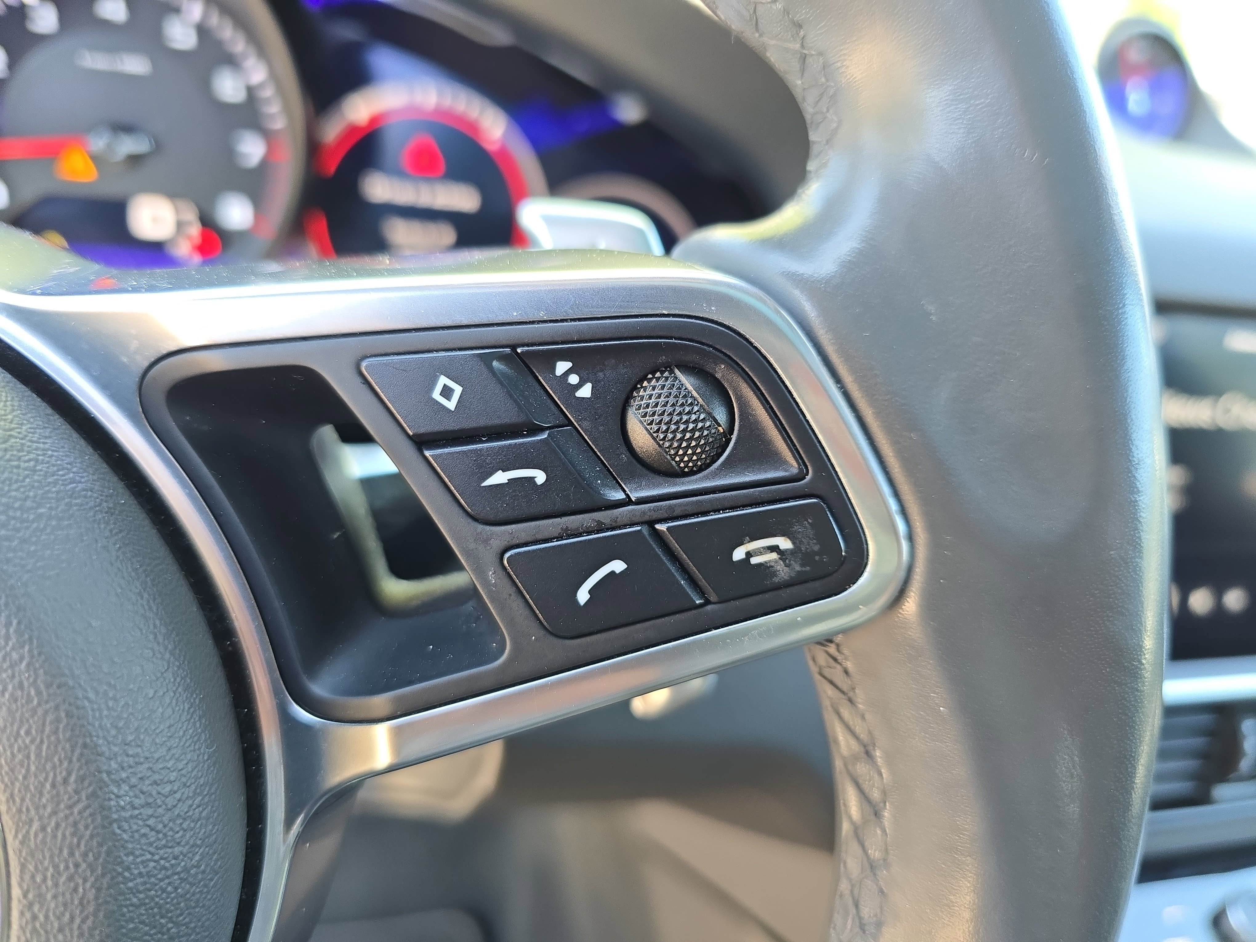 2020 Porsche Cayenne Base