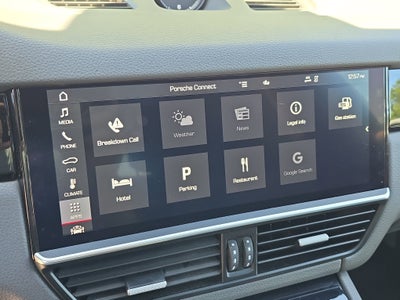 2020 Porsche Cayenne Base
