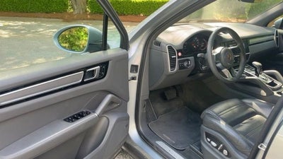 2020 Porsche Cayenne Base