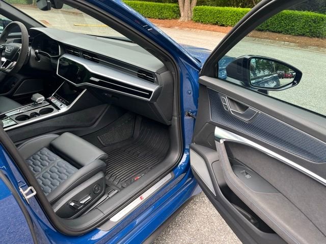 2024 Audi RS 6 Avant performance
