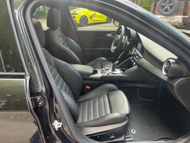 2021 Alfa Romeo Giulia Ti Sport