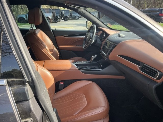 2021 Maserati Levante Base