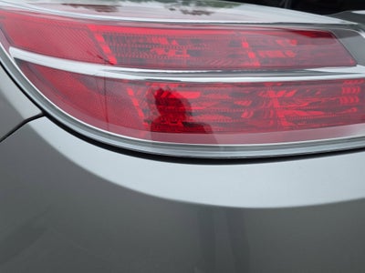 2007 Saturn Sky Red Line