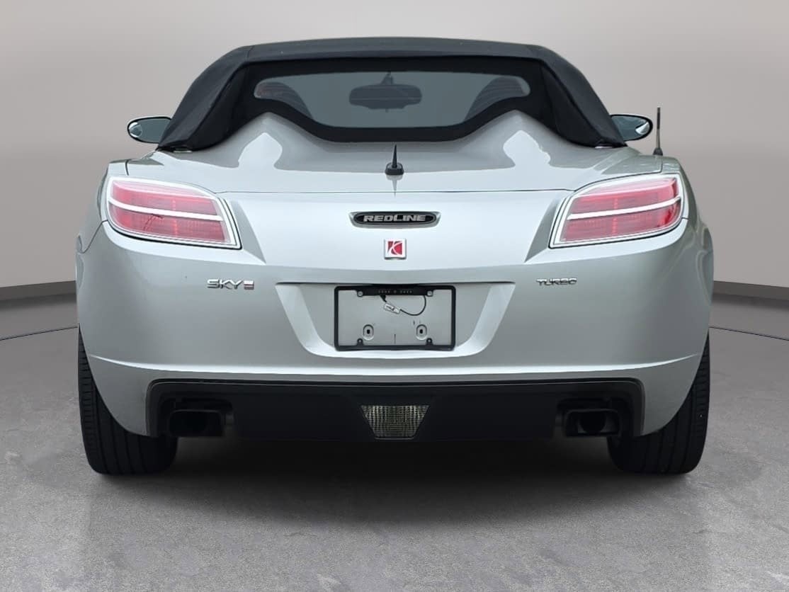 2007 Saturn Sky Red Line