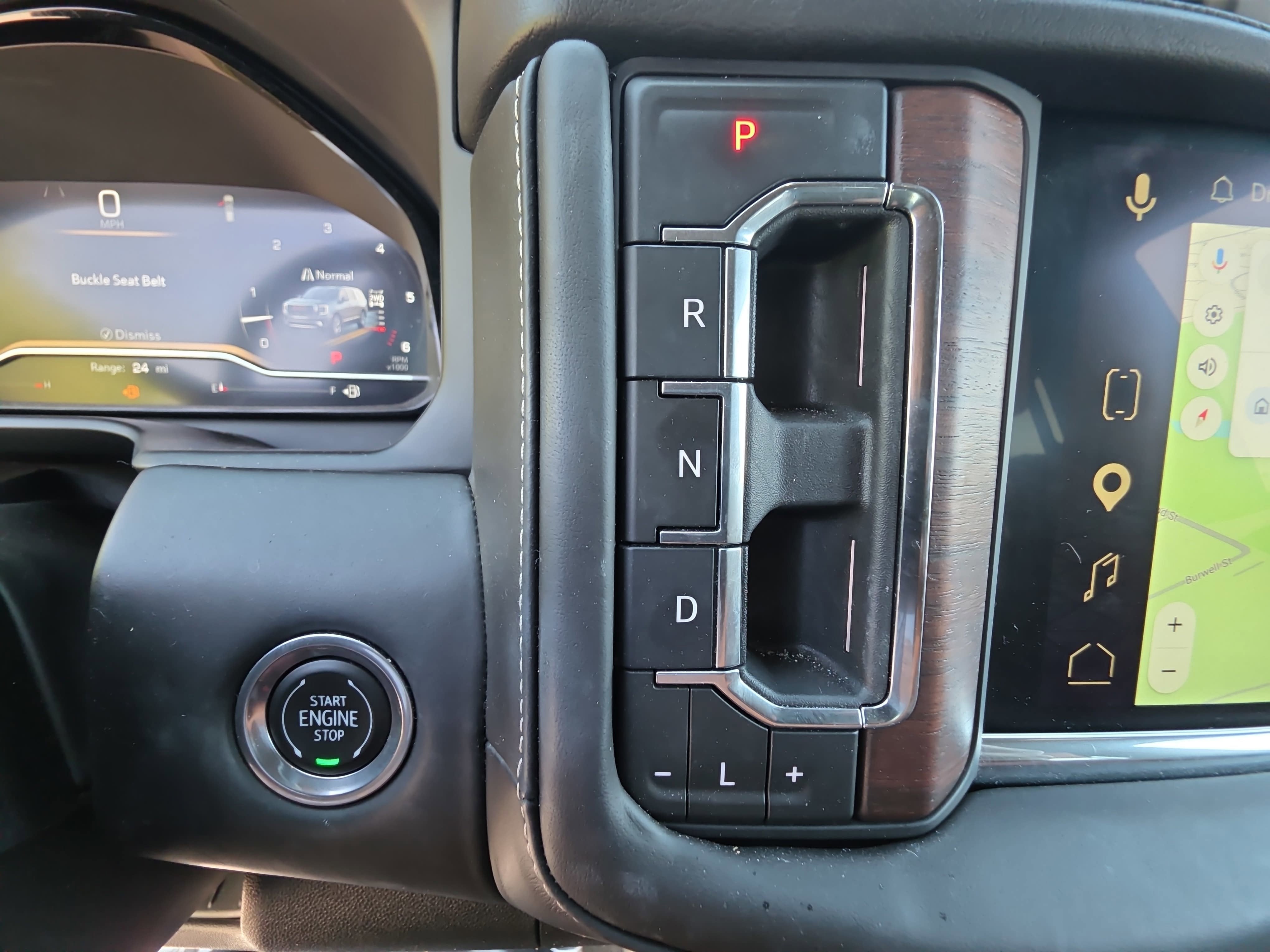 2023 GMC Yukon Denali Ultimate