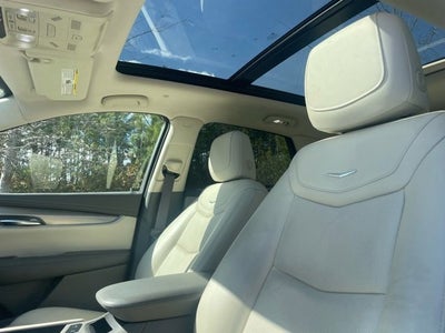 2021 Cadillac XT5 FWD Premium Luxury