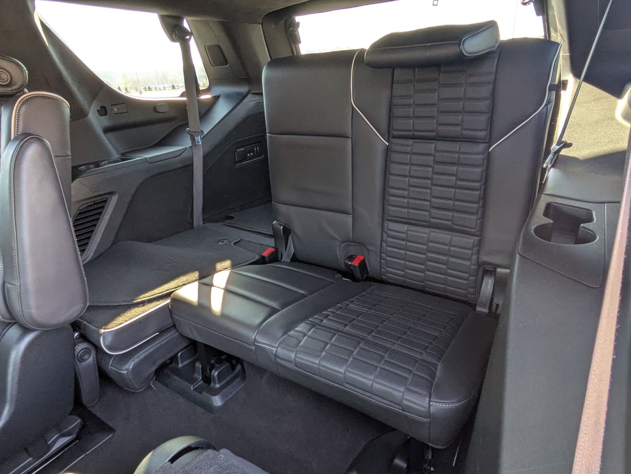 2023 Cadillac Escalade 4WD Sport Platinum