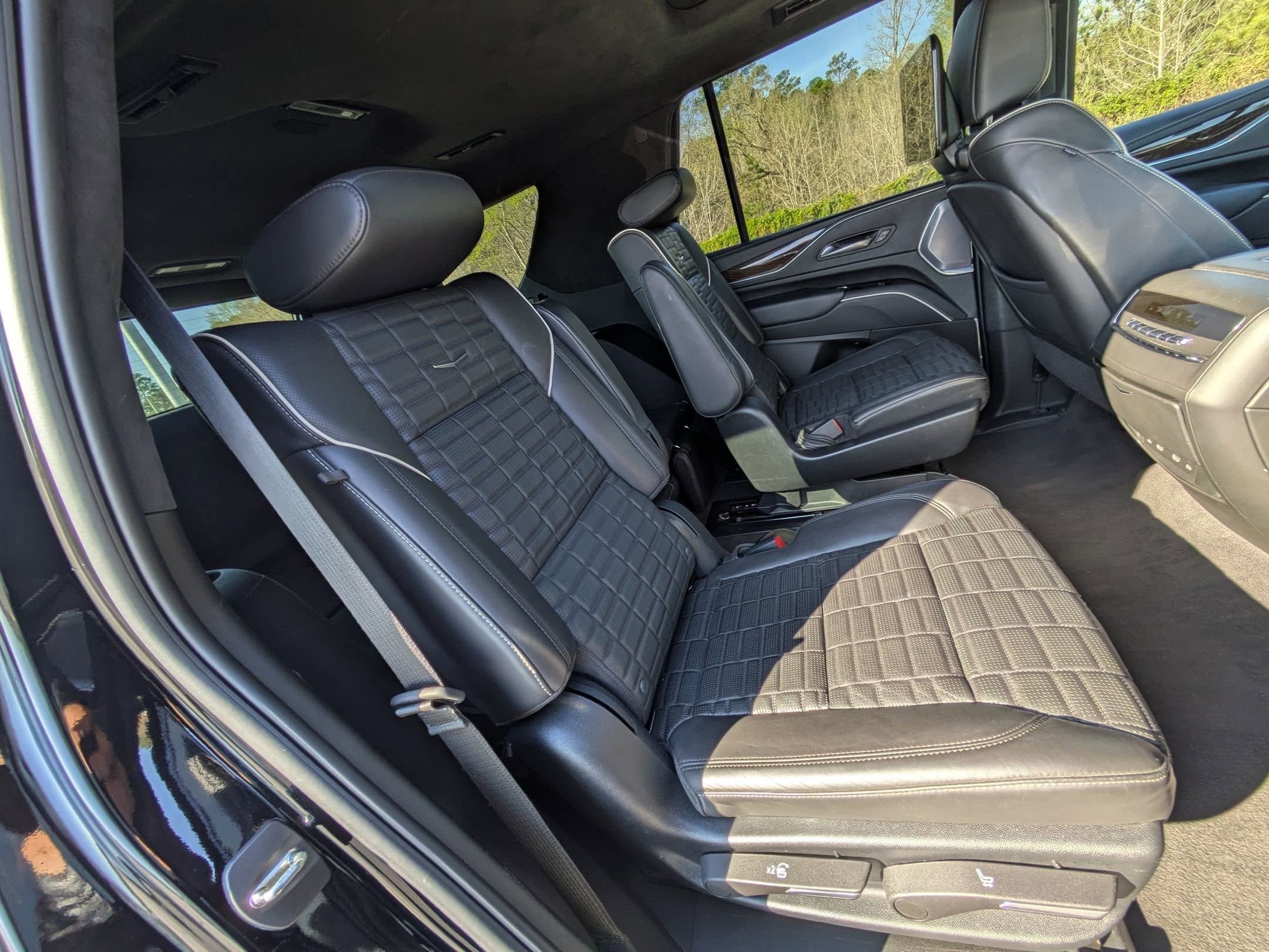 2023 Cadillac Escalade 4WD Sport Platinum