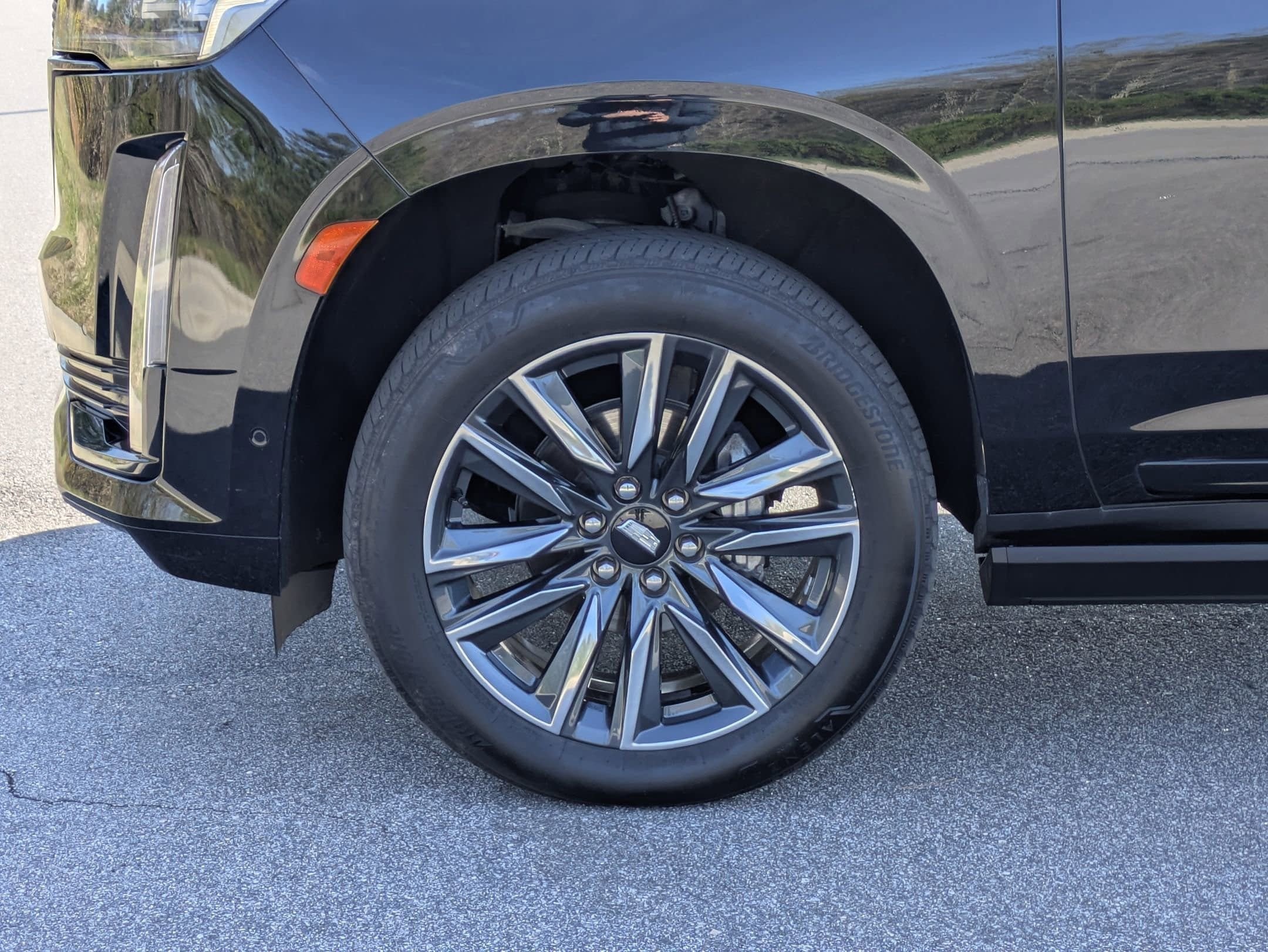 2023 Cadillac Escalade 4WD Sport Platinum