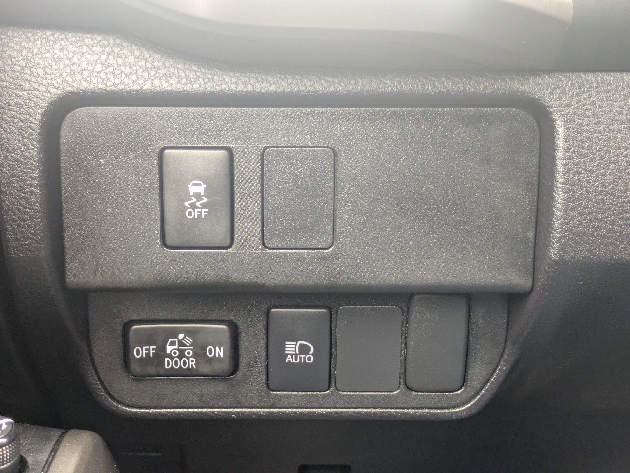 2023 Toyota Tacoma 4WD SR5