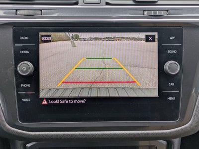 2023 Volkswagen Tiguan SE R-Line Black