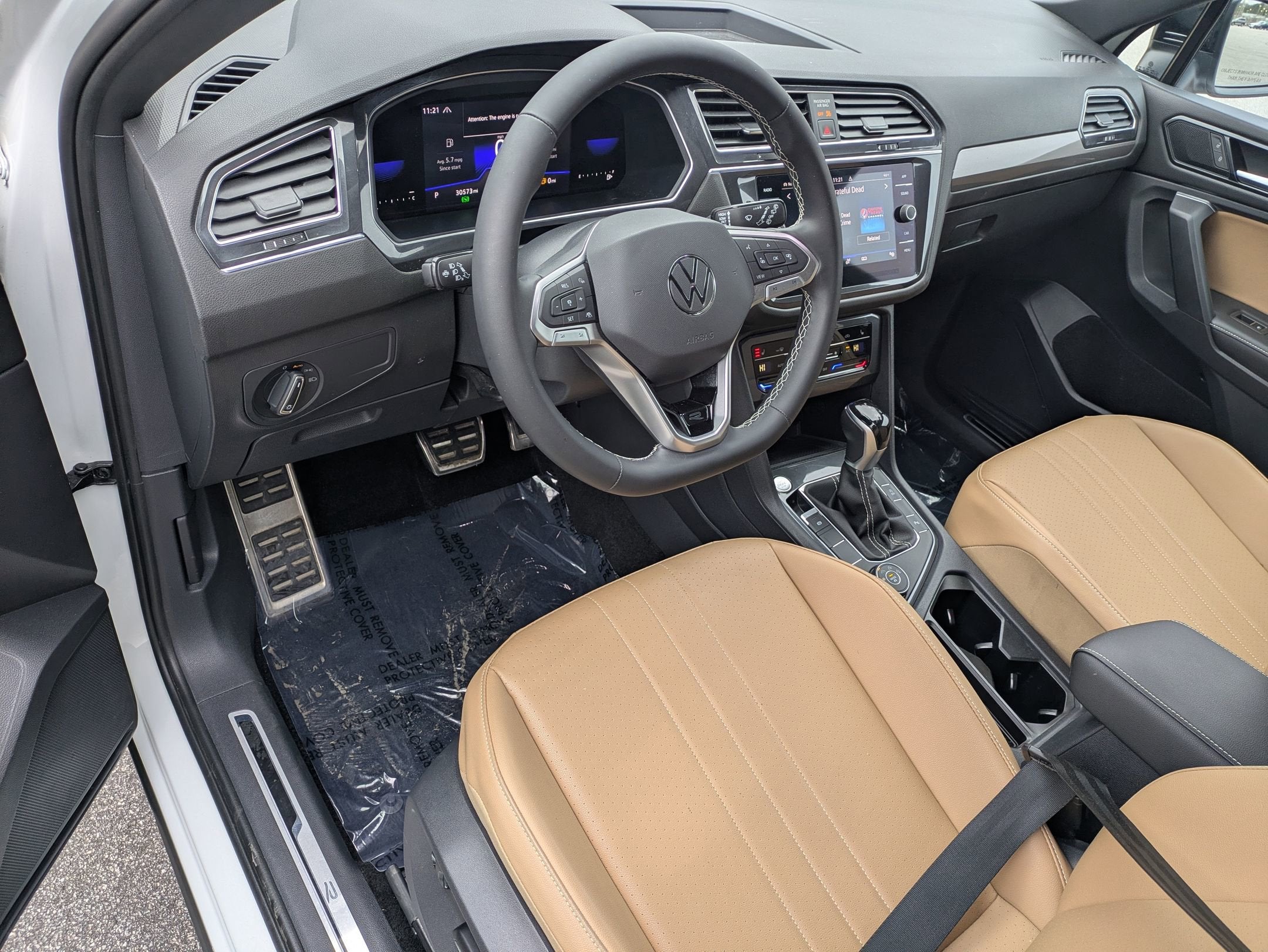 2023 Volkswagen Tiguan SE R-Line Black