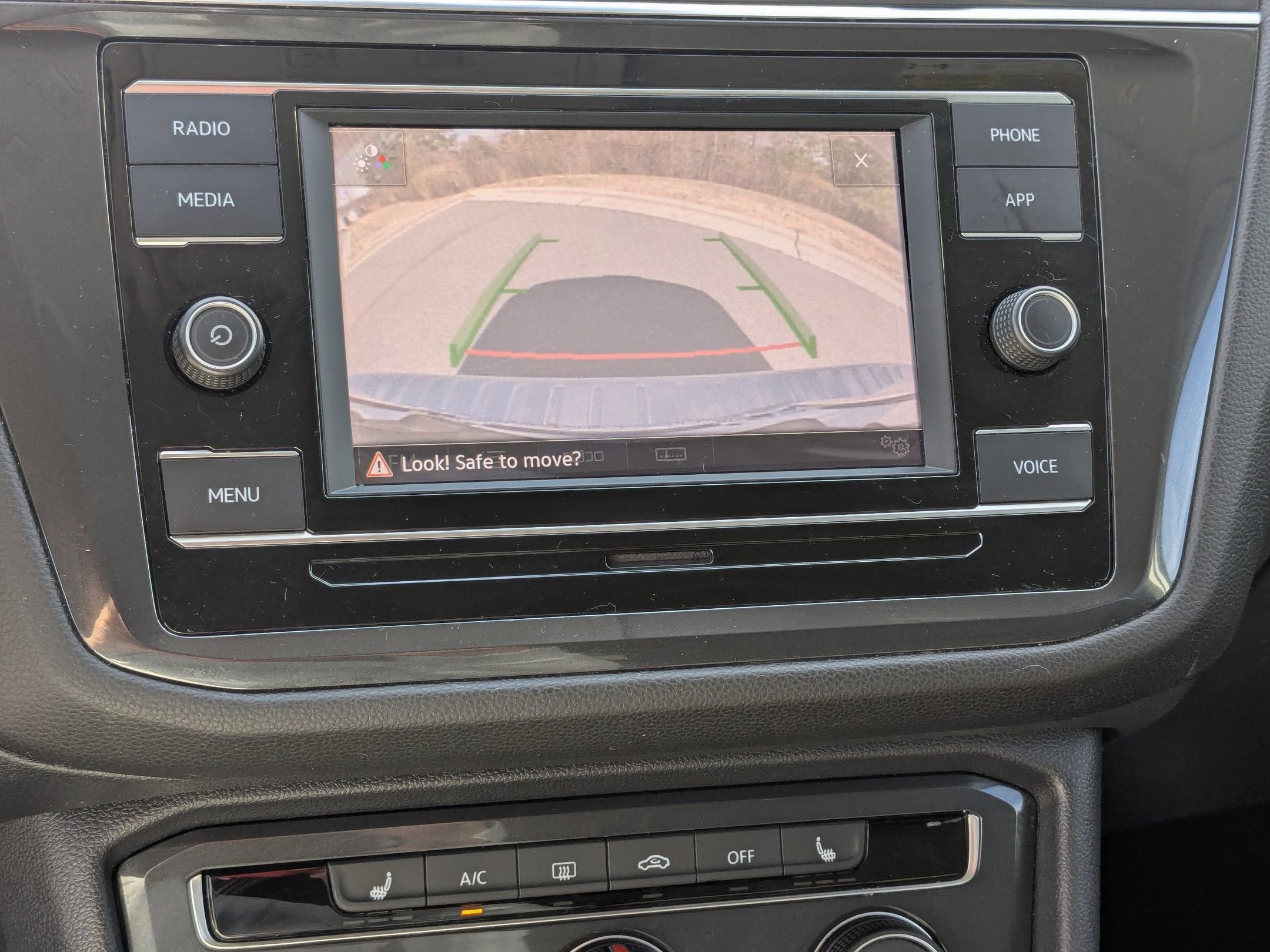 2023 Volkswagen Tiguan S