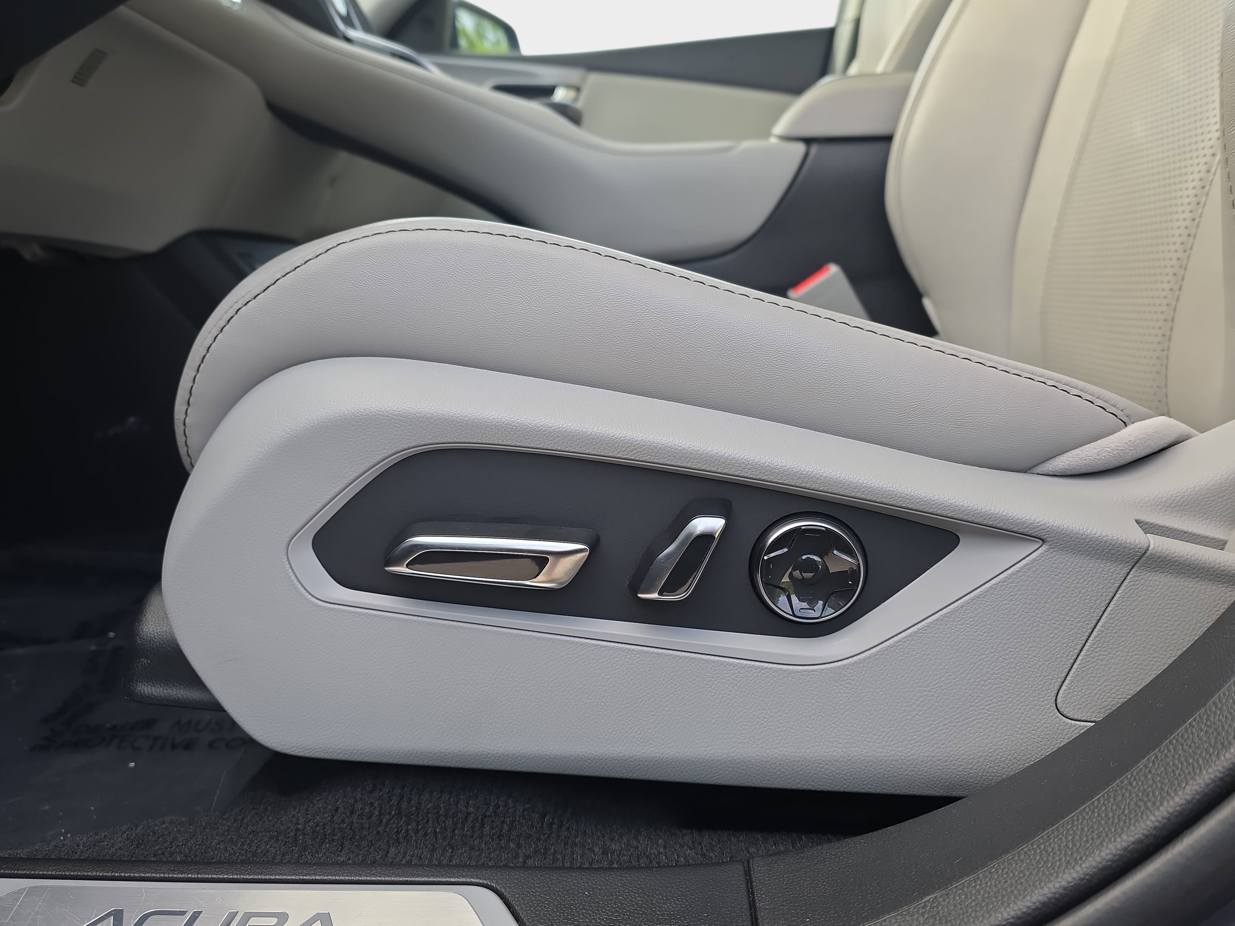 2023 Acura RDX w/Technology Package