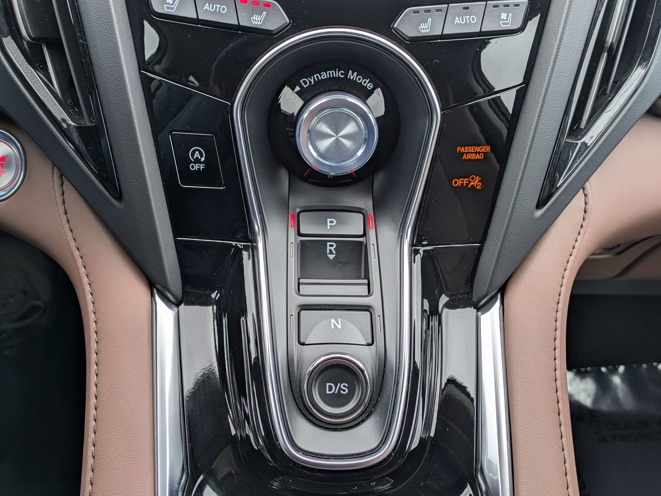 2023 Acura RDX w/Advance Package