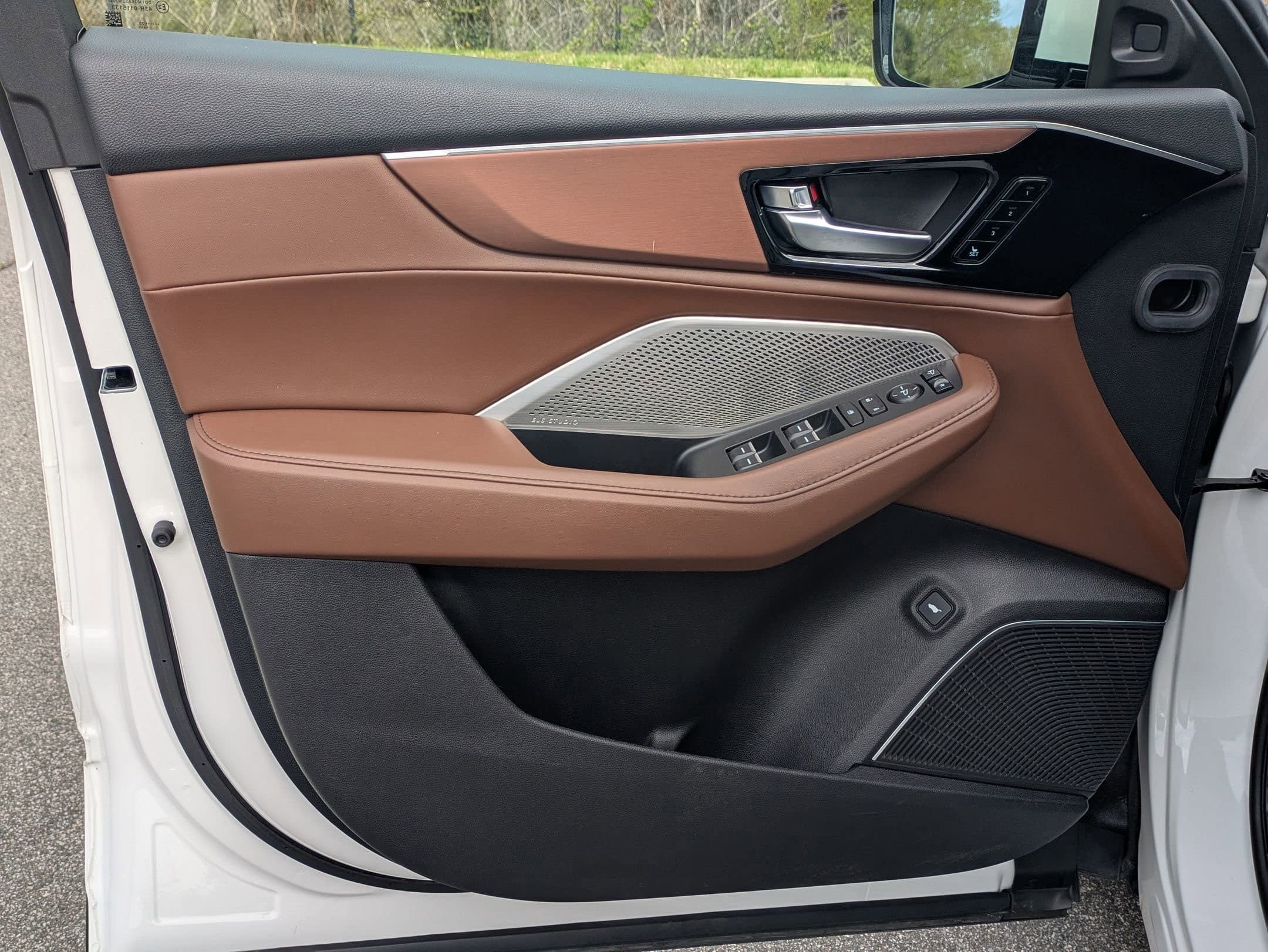 2023 Acura MDX w/Technology Package