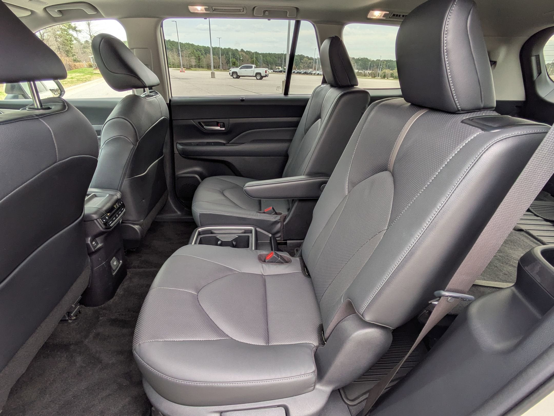 2024 Toyota Grand Highlander Platinum