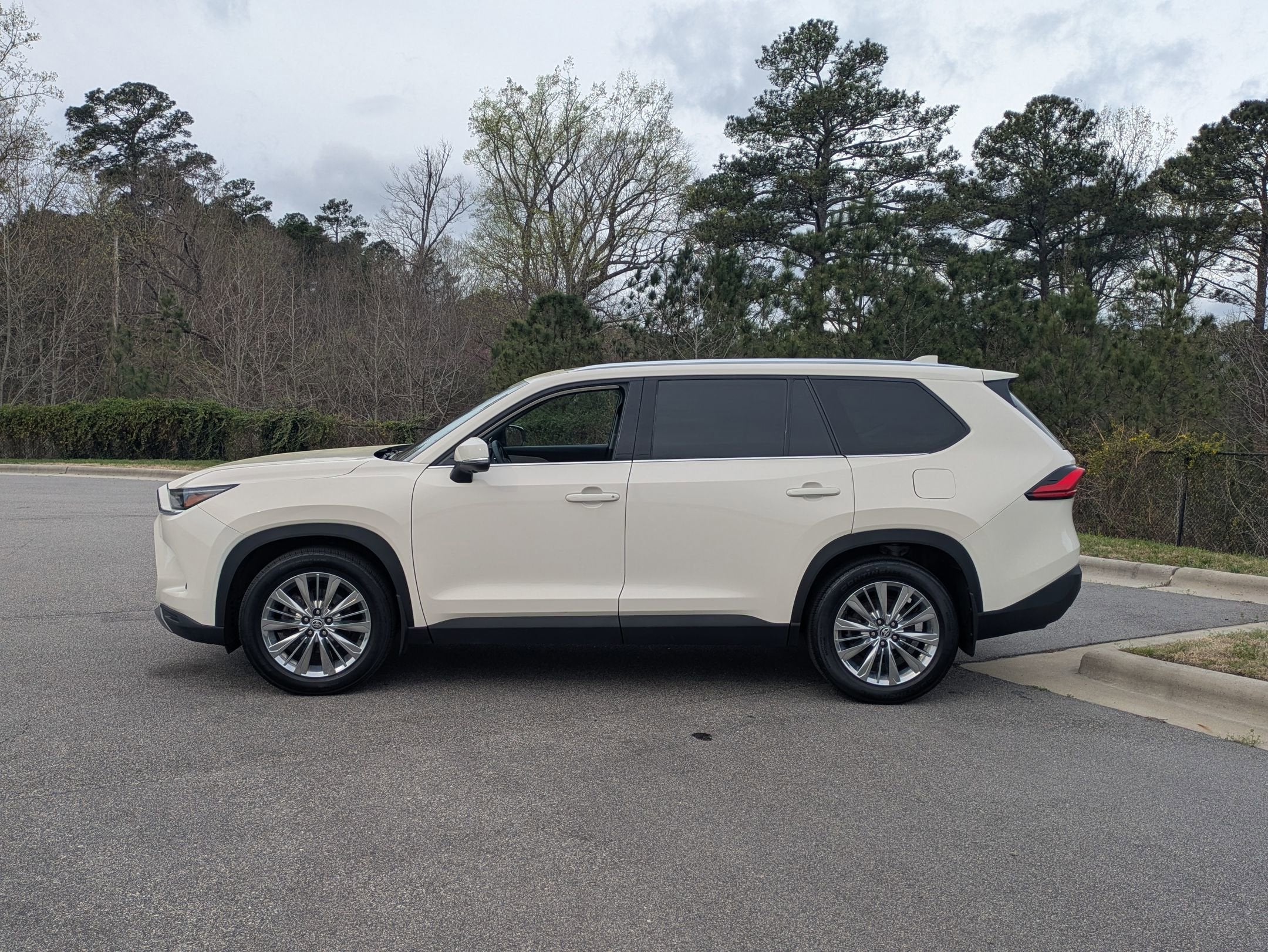 2024 Toyota Grand Highlander Platinum