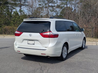 2016 Toyota Sienna XLE Premium