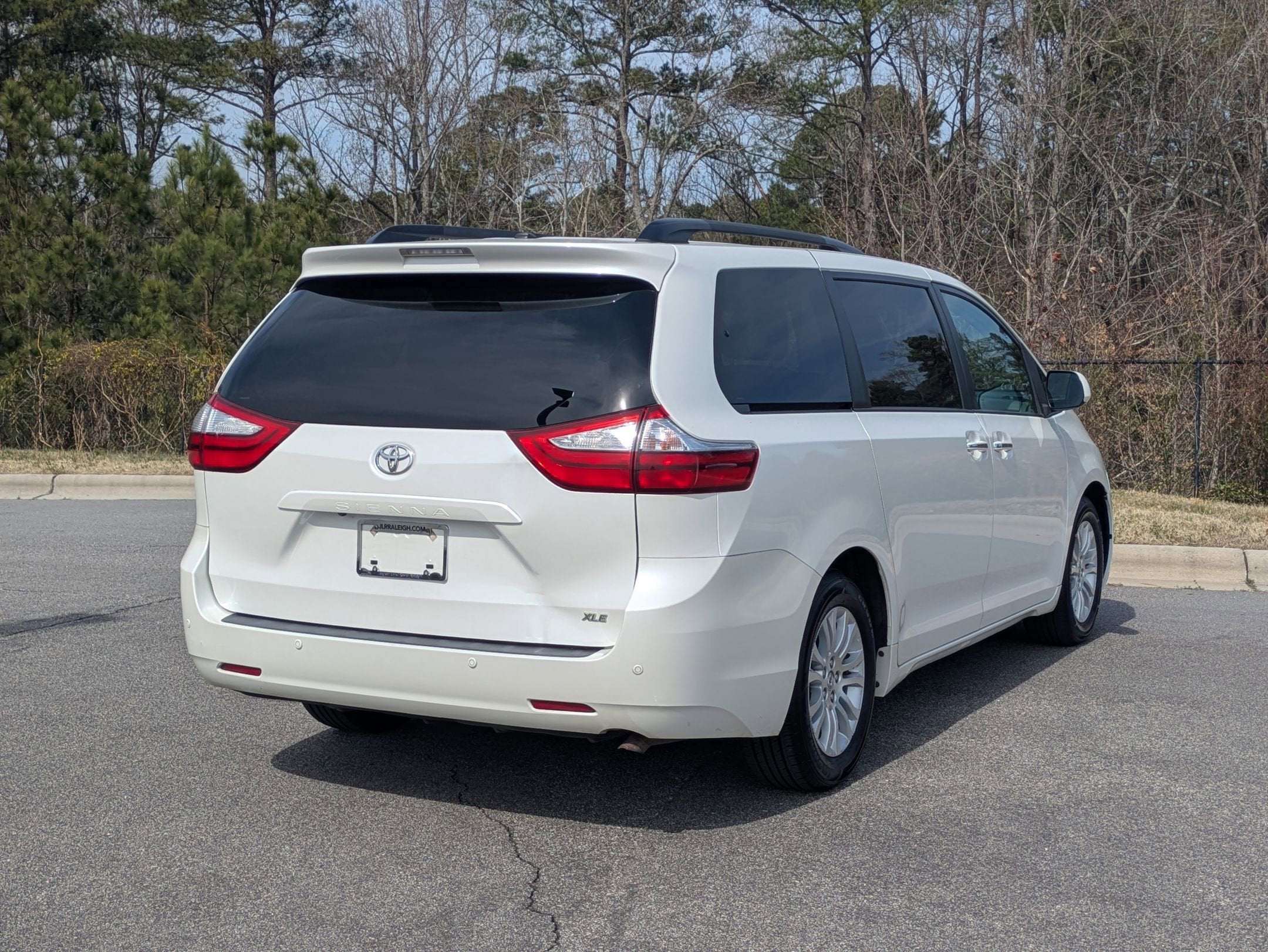 2016 Toyota Sienna XLE Premium