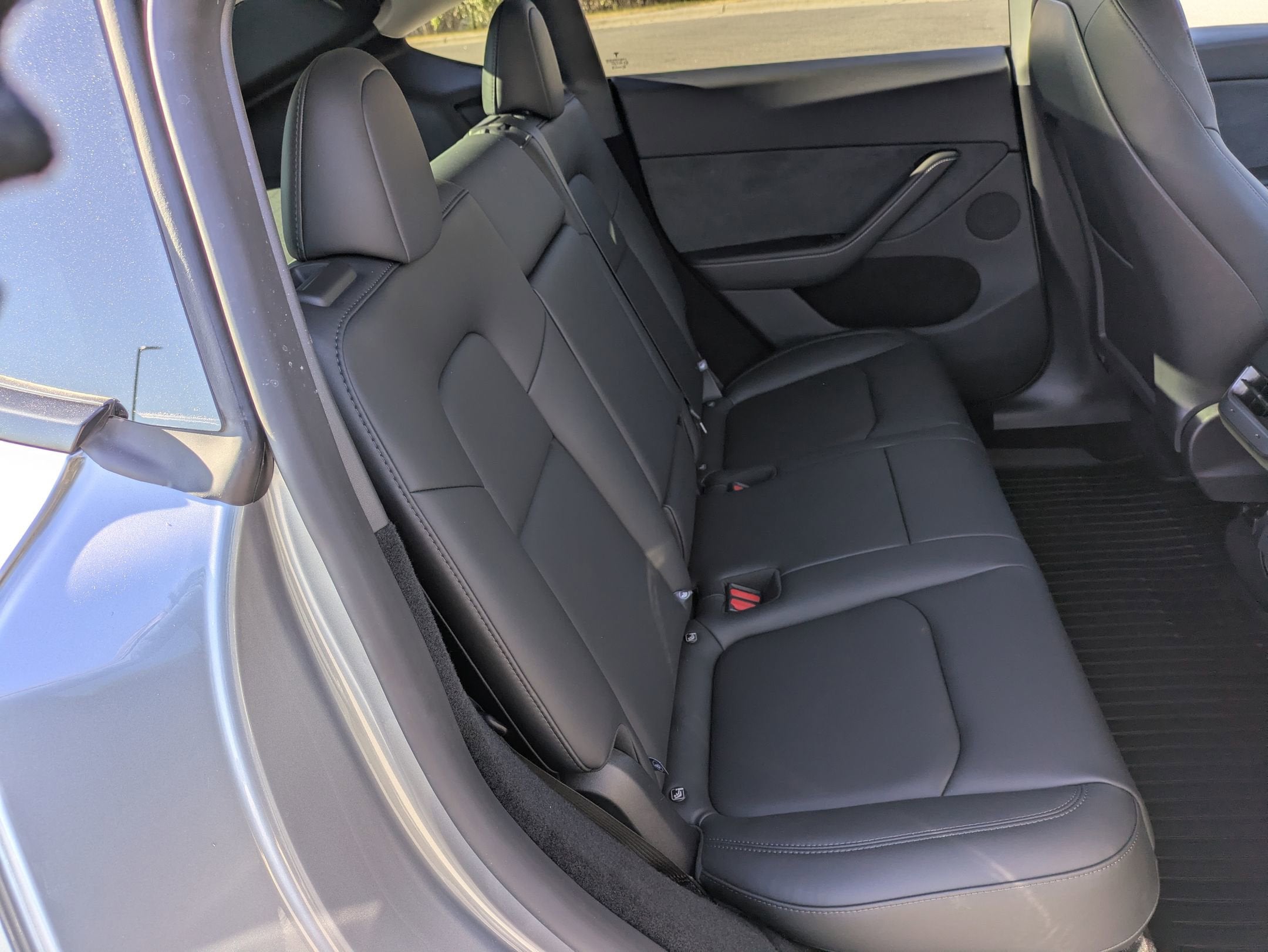 2025 Tesla Model Y Long Range