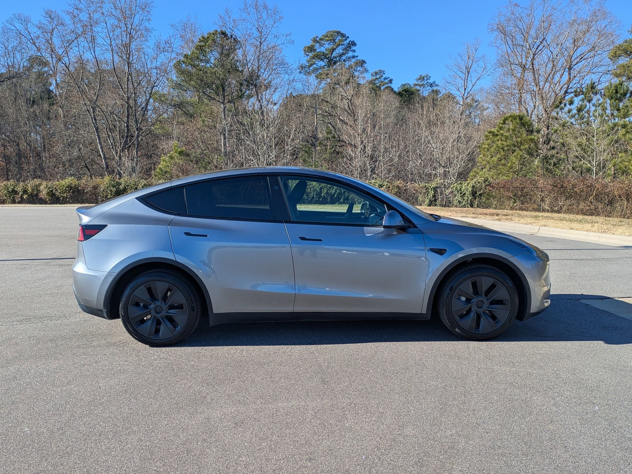 2025 Tesla Model Y Long Range
