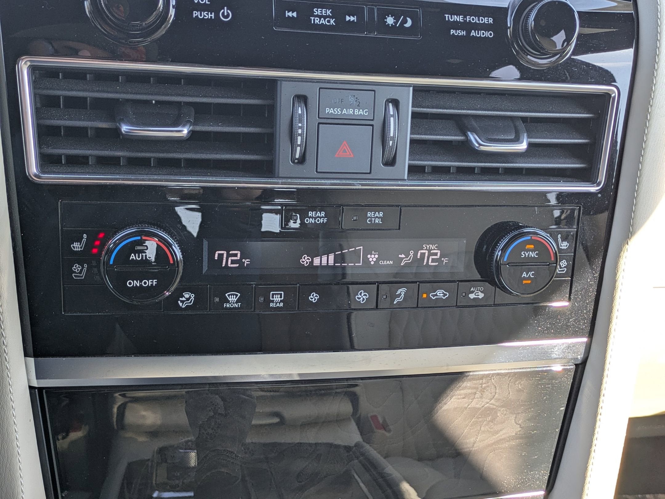 2023 INFINITI QX80 SENSORY