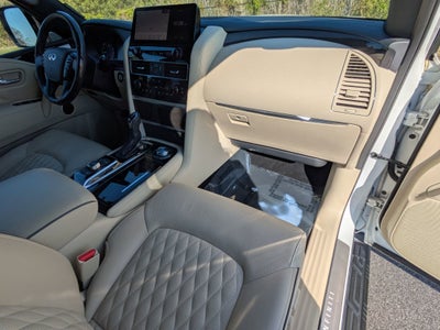 2023 INFINITI QX80 SENSORY