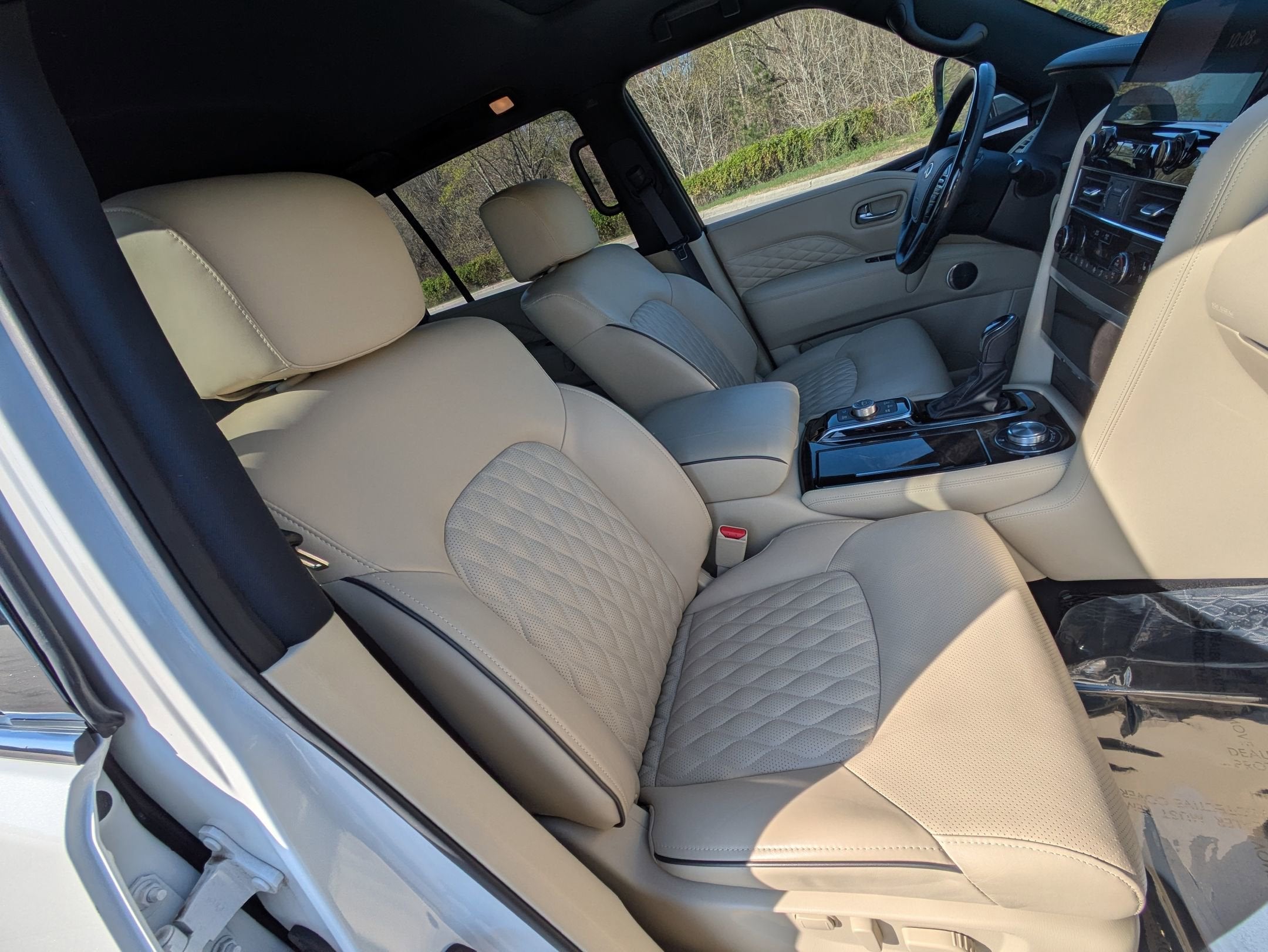 2023 INFINITI QX80 SENSORY