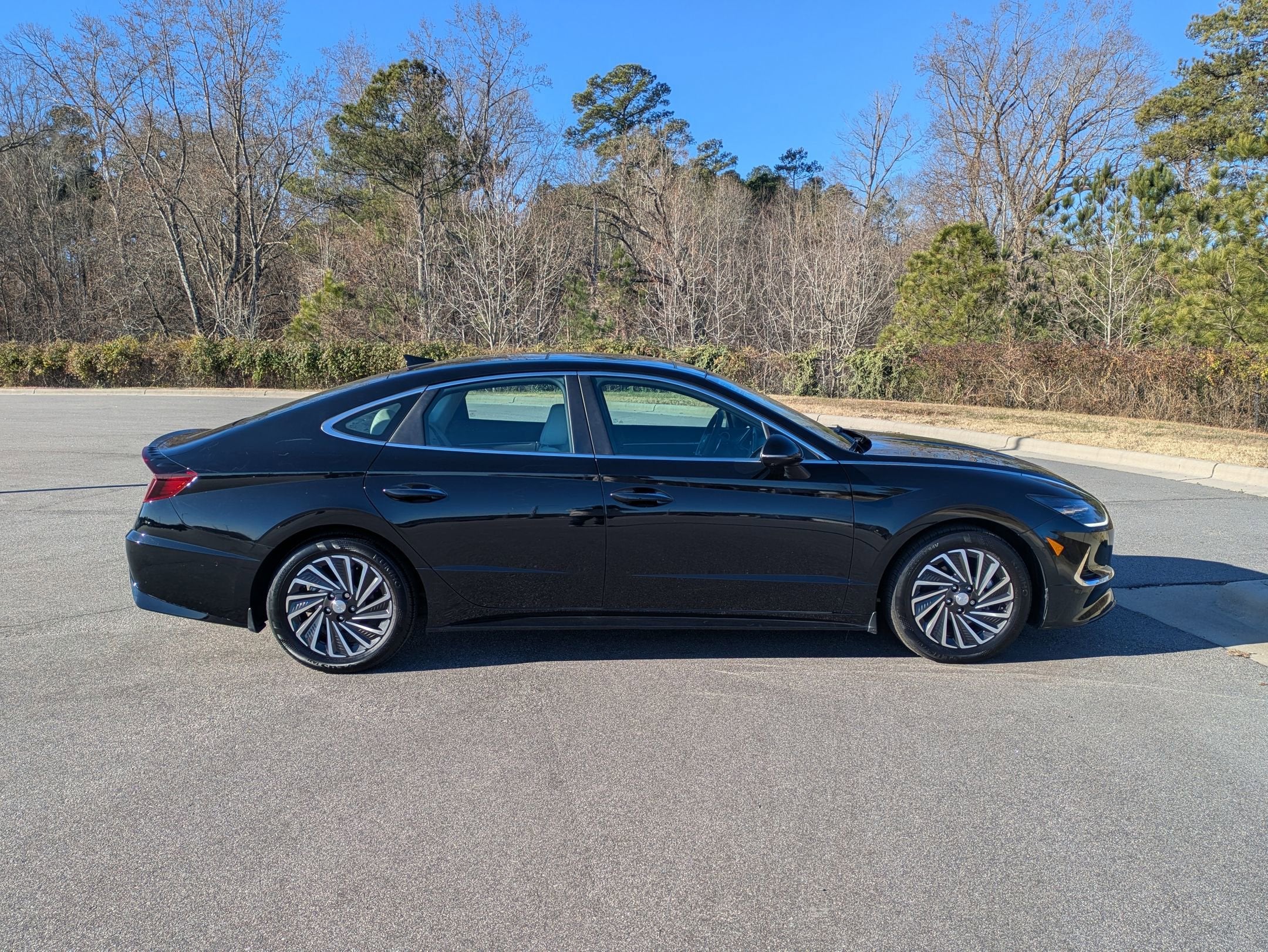 2023 Hyundai Sonata Hybrid Limited