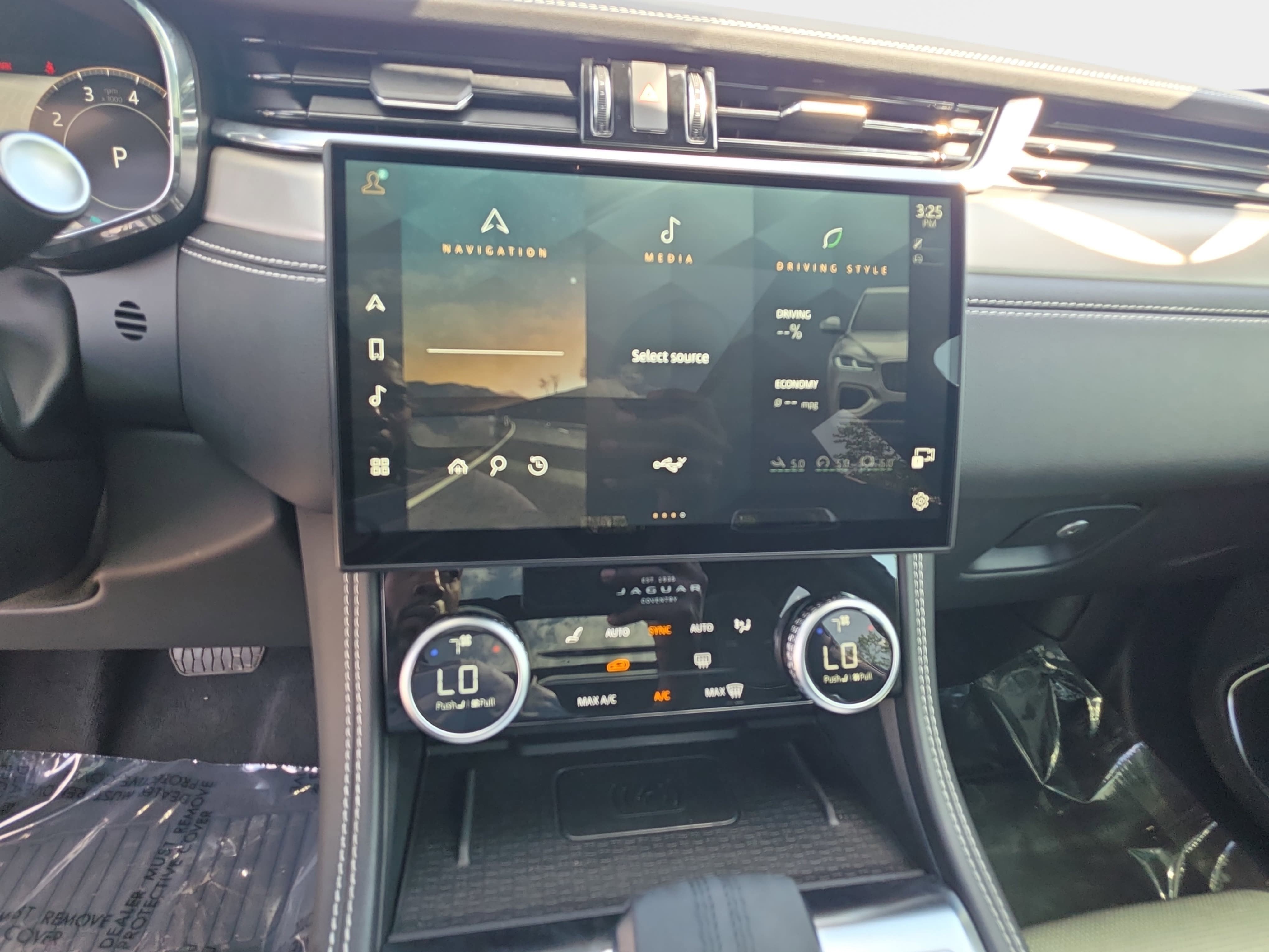 2025 Jaguar F-PACE R-Dynamic S