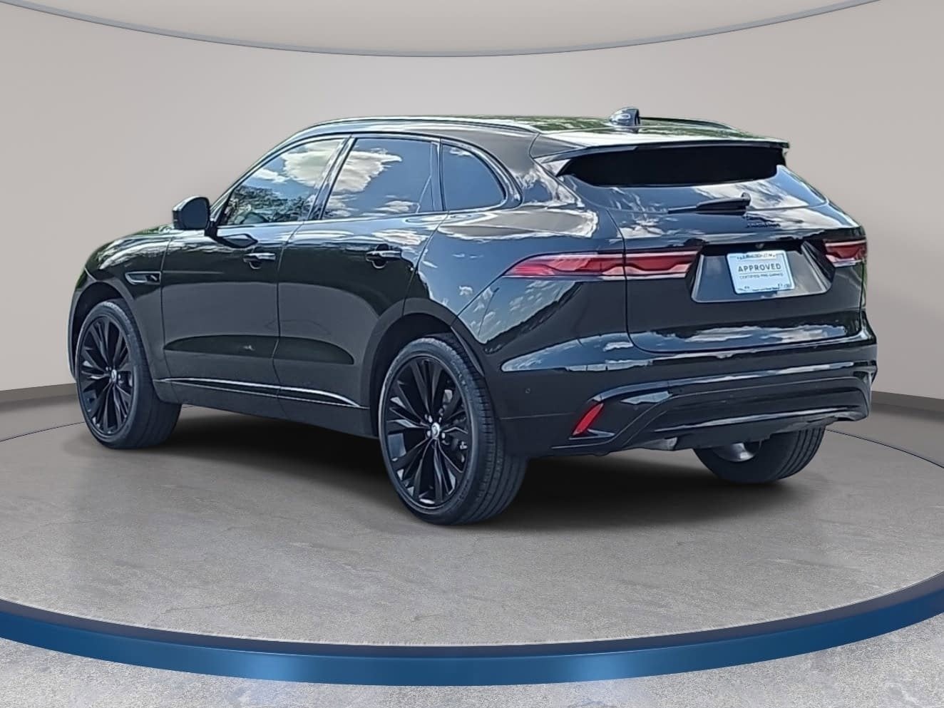 2025 Jaguar F-PACE R-Dynamic S