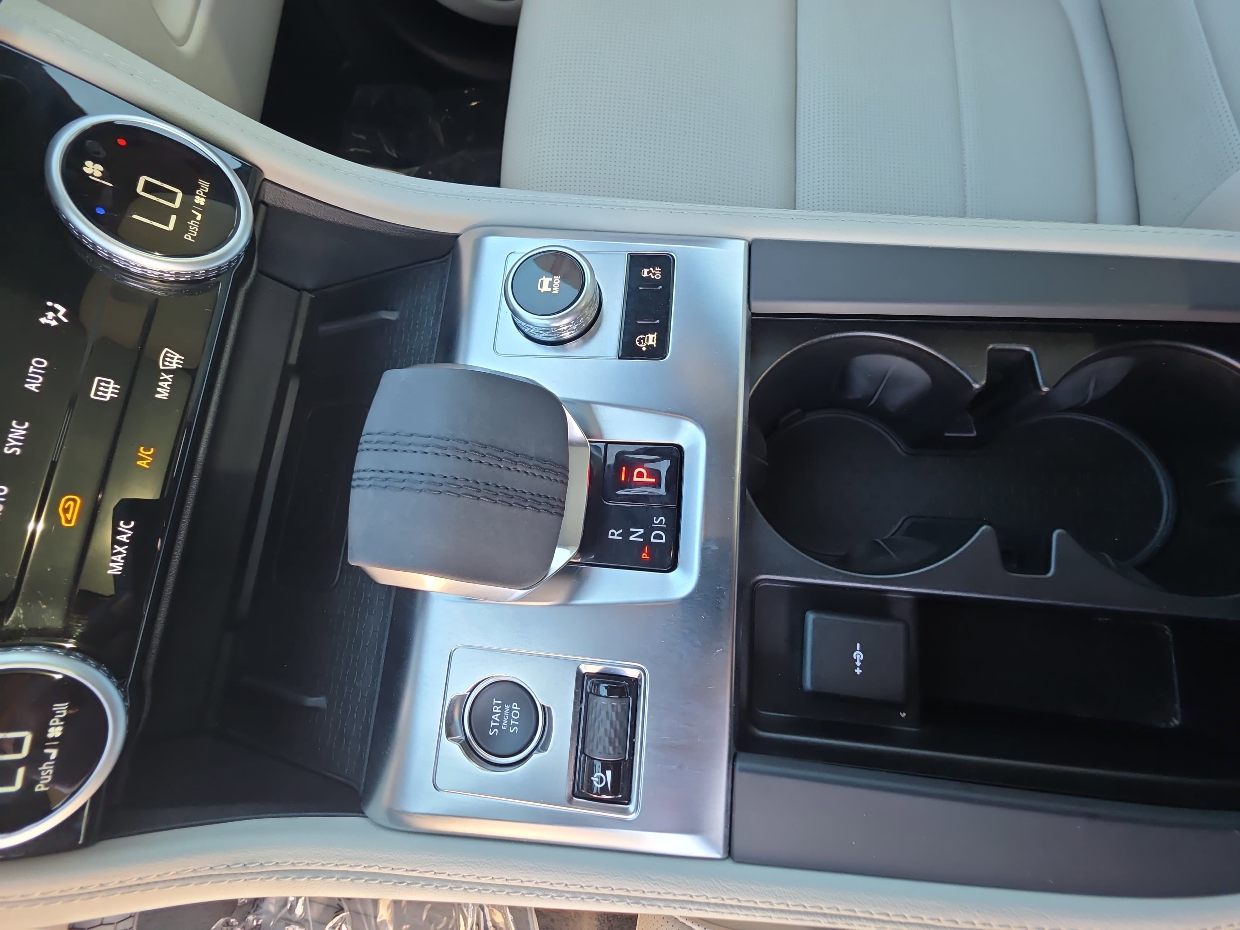 2025 Jaguar F-PACE R-Dynamic S