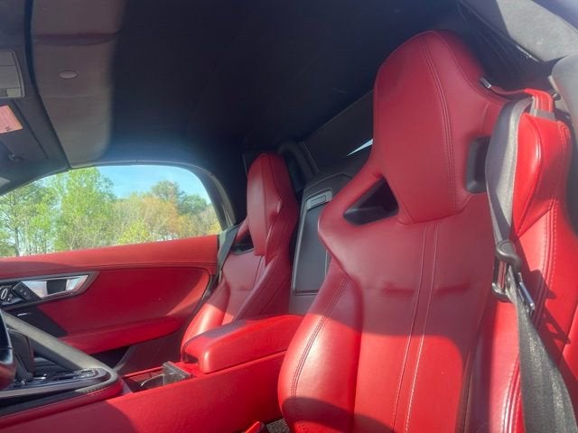 2017 Jaguar F-TYPE R