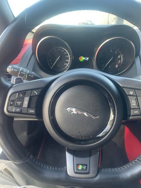 2017 Jaguar F-TYPE R