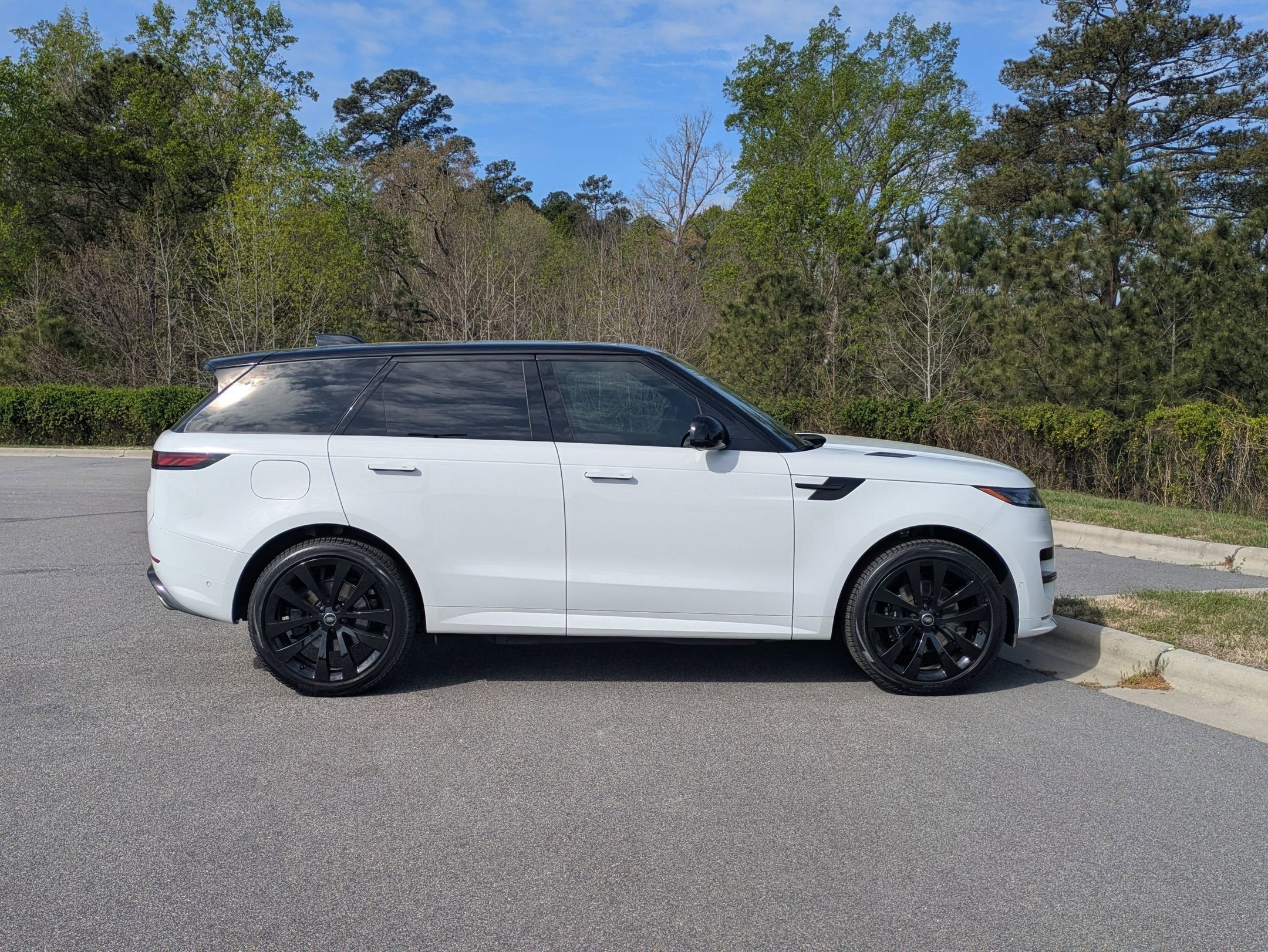 2025 Land Rover Range Rover Sport Dynamic SE
