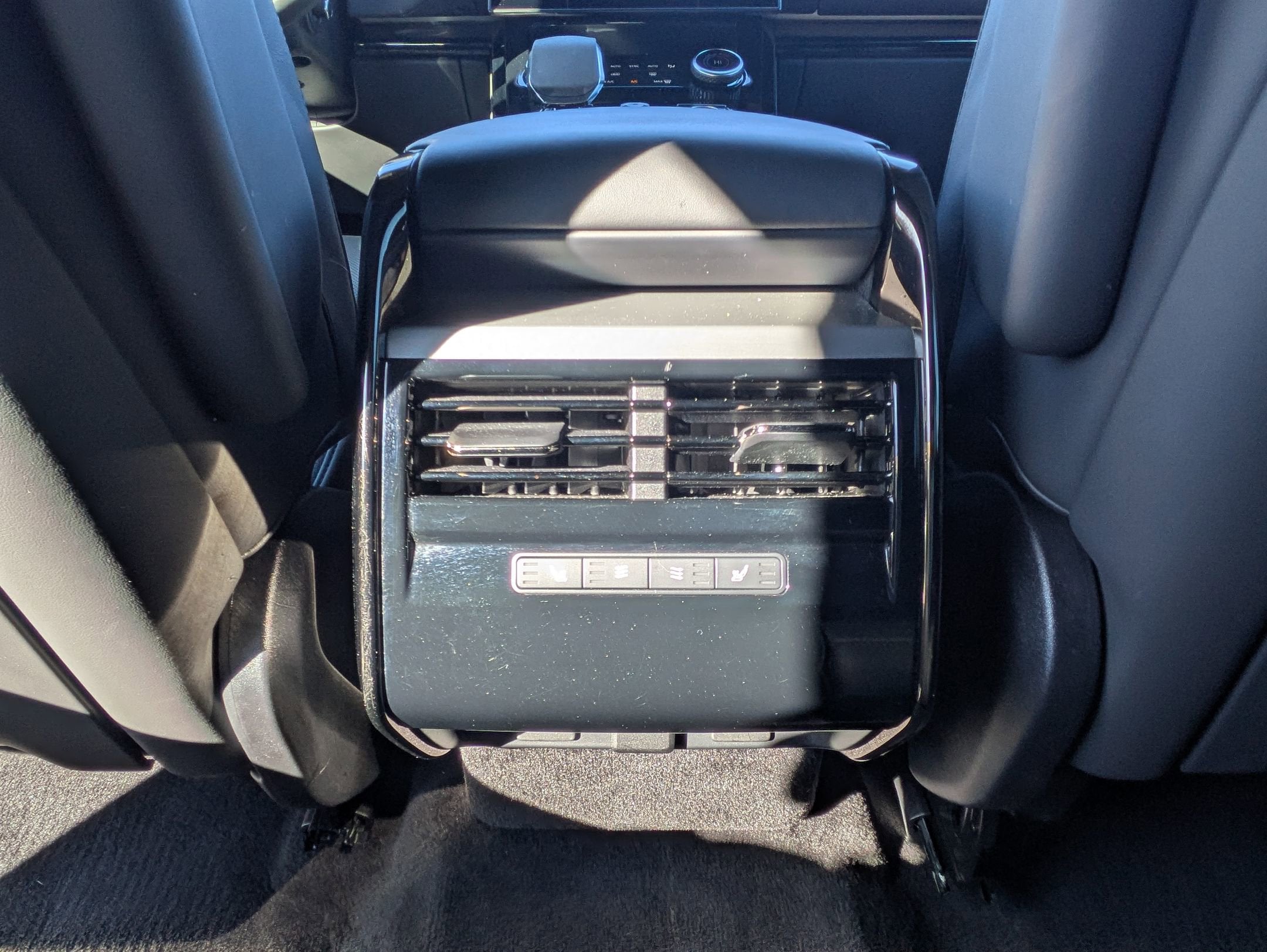 2023 Land Rover Range Rover Sport SE