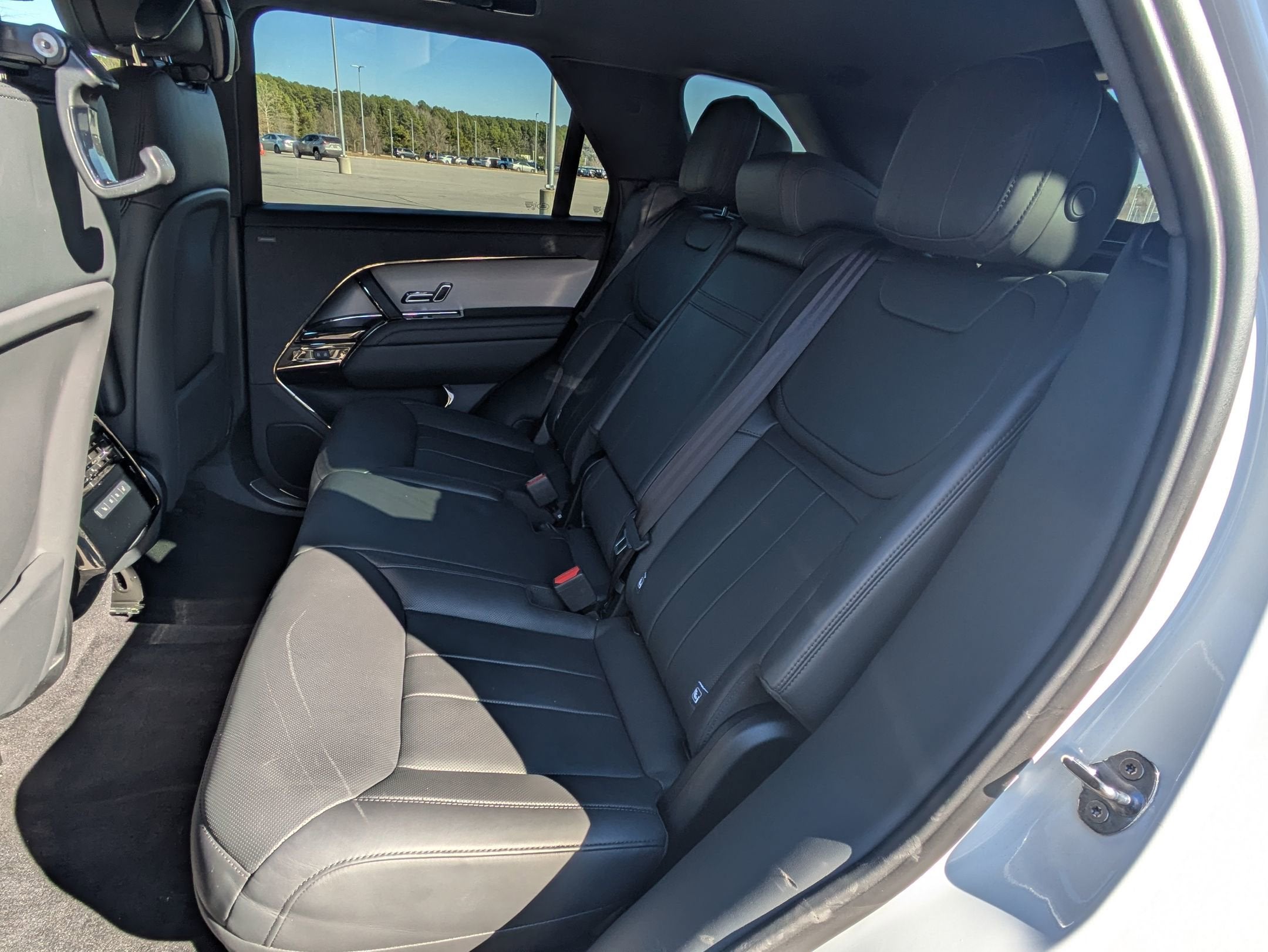 2023 Land Rover Range Rover Sport SE