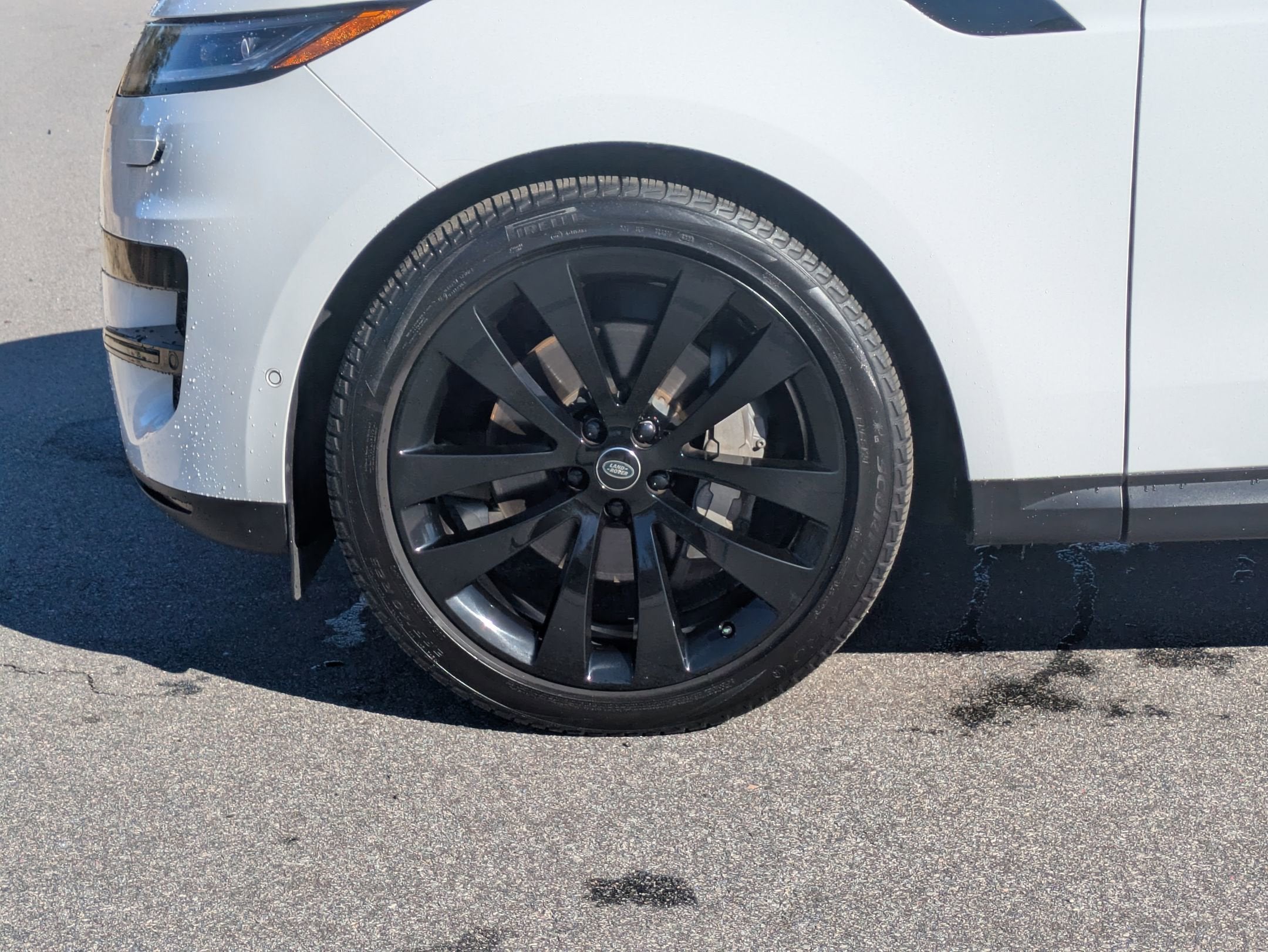 2023 Land Rover Range Rover Sport SE