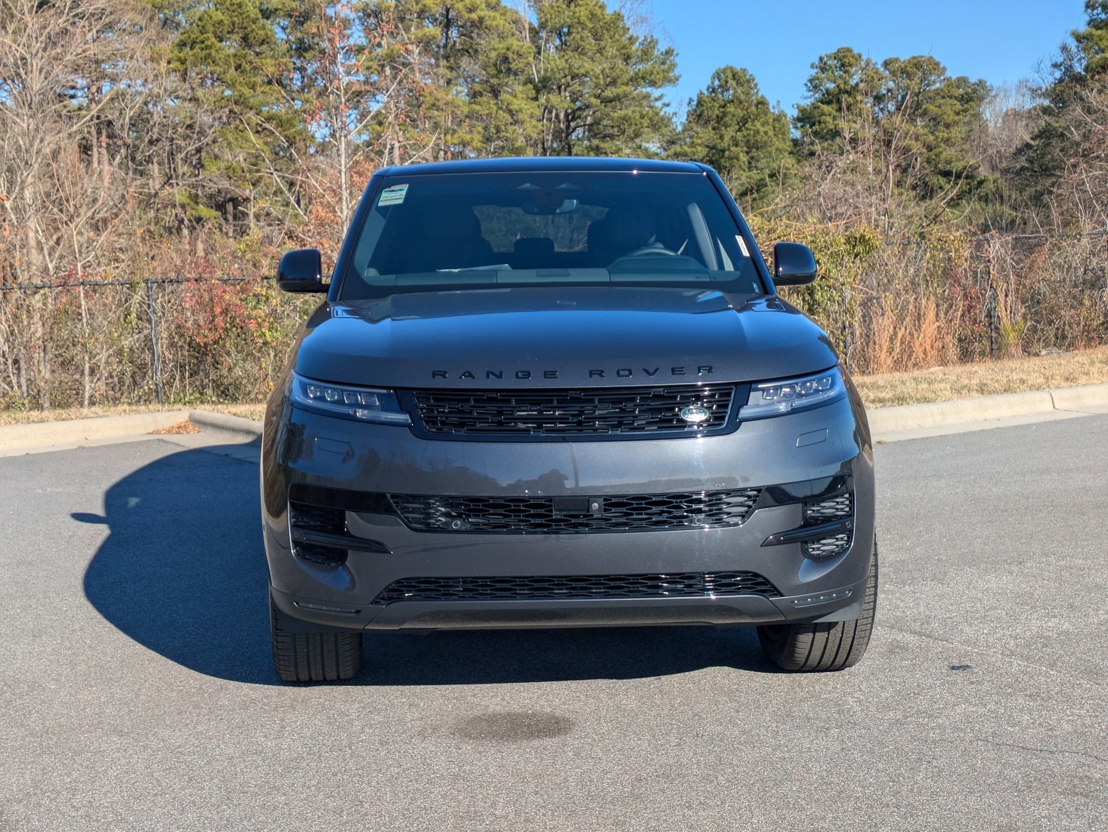 2025 Land Rover Range Rover Sport SE