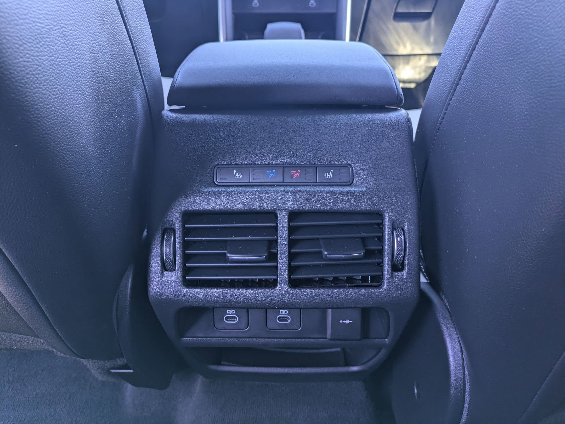 2025 Land Rover Discovery Sport Dynamic SE