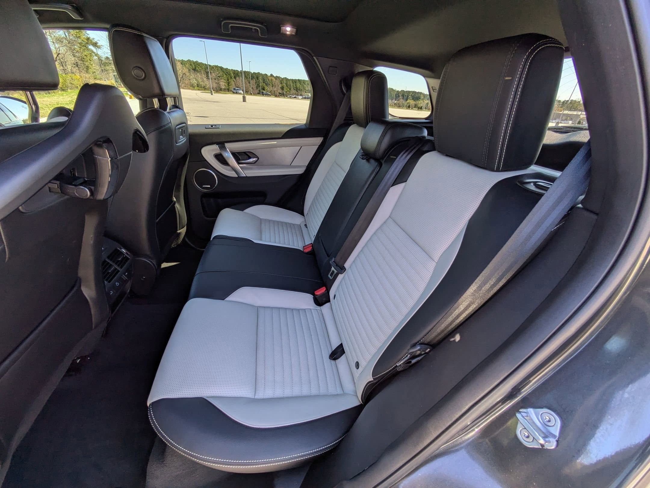2025 Land Rover Discovery Sport Dynamic SE