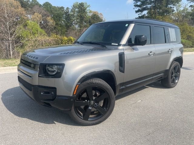 2024 Land Rover Defender X-Dynamic SE