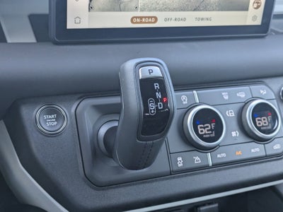 2024 Land Rover Defender X-Dynamic SE